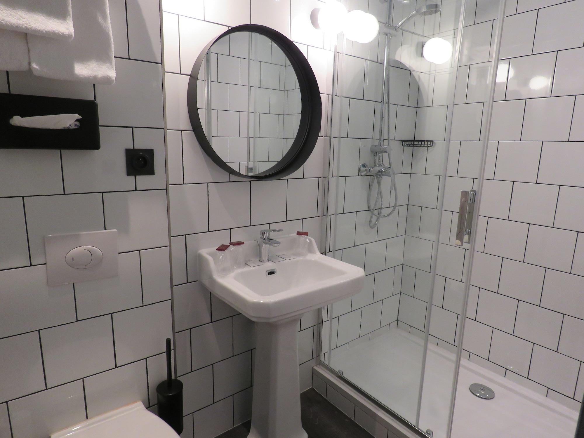 Hotel Bristol Reims Zewnętrze zdjęcie